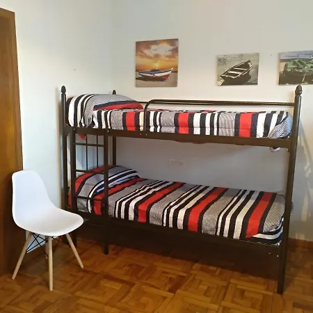 Hostel 8 Marabedis Sarria